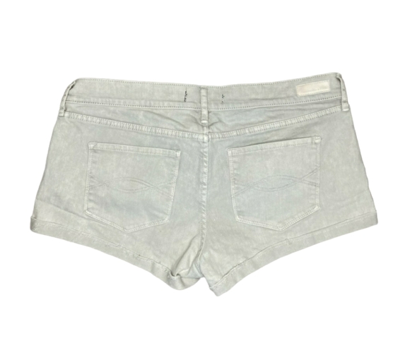Abercrombie and Fitch cuffed stretchy shorts (30) - Picture 2 of 6